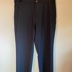 Short Par 4 Golf Pants